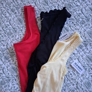 Old Navy Set Of 3 Tank Tops